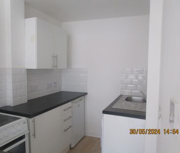 Newlands Road, Glasgow, G44 4ET - Photo 2