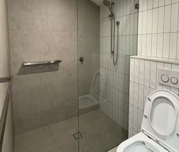 Near New 2B2B2CP Townhouse Available For Rent! - Photo 6