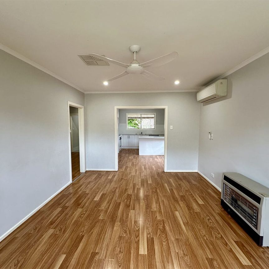 Lovely family home - Photo 1