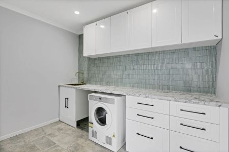 Recently Renovated 4-Bedroom Home on 800sqm in the Heart of Maroochydore - Photo 5