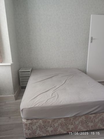 Room in a Shared House, Langham Gardens, HA0 - Photo 5