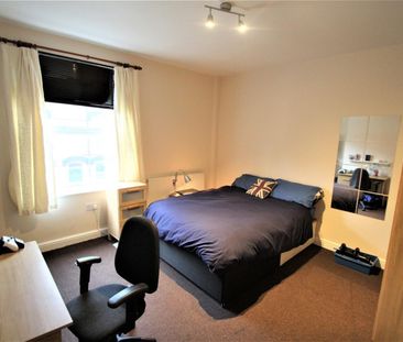 5 bedroom terraced house to rent - Photo 6