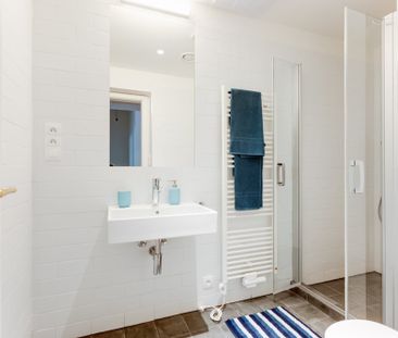 Pronájem moderního, zařízeného, velkého pokoje v residenci Praha 5 ... - Photo 6