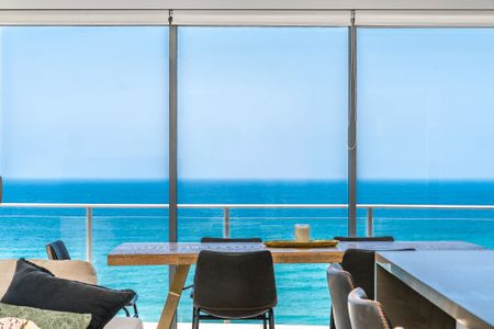 BEACHSIDE PENTHOUSE APARTMENT - RAINBOW BAY - Photo 3