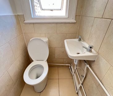 Room in a Shared House, Claremont Road, W9 - Photo 6
