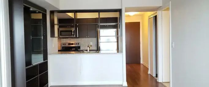 Edmonton House | 10205 100 Ave, Edmonton - Photo 1