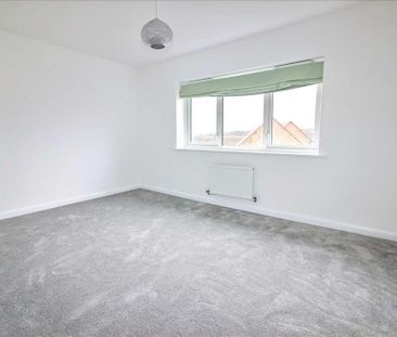 2 bedroom semi-detached house to rent - Photo 2