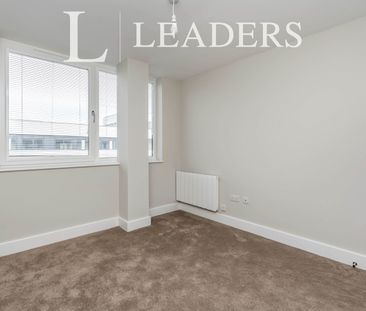 1 bedroom apartment to rent Compass Point, 450 Romsey Road, Southam... - Photo 3