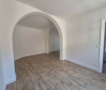 Location Appartement 2 pièces 64m² LAMBERSART 59130 - Photo 5