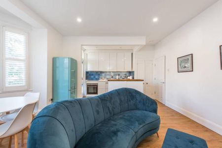 1 bedroom flat to rent - Photo 2