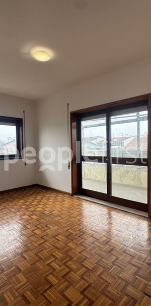 Apartamento T2+1 em Porto - Photo 1