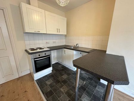 1 bedroom ground floor flat to rent - Photo 5