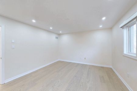 For Lease - 57 Cassandra Crescent, Richmond Hill, Ontario - Photo 3