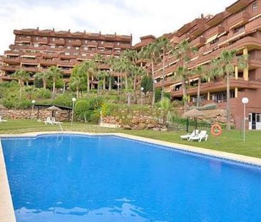 Penthouse for rent in Benalmádena Costa, 2.700 €/month - Photo 6