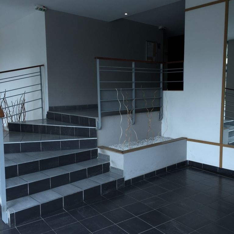 APPARTEMENT - Photo 1