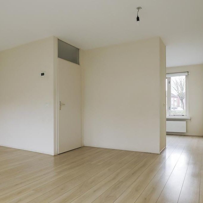 Huis te huur: Etty Hillesumplantsoen 33 2135 KJ Hoofddorp - Photo 1