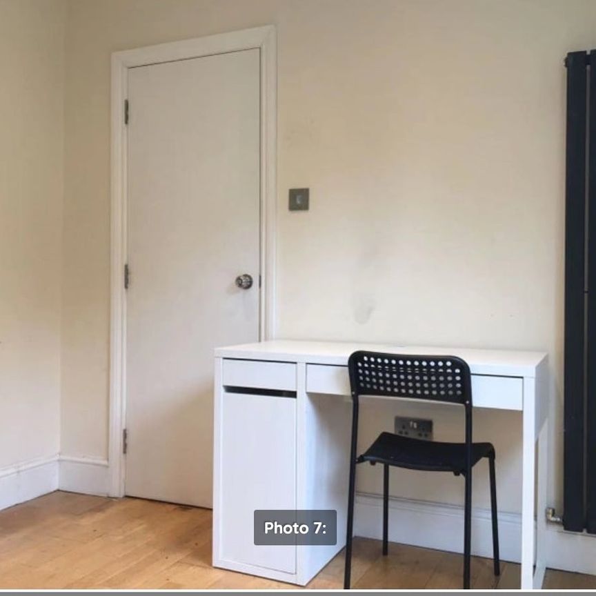 Room in a Shared House, The Burroughs, NW4 - Photo 1