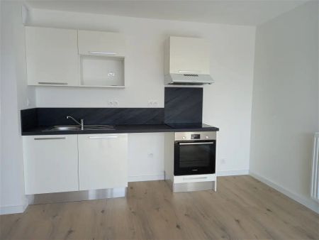 Location appartement 3 pièces - 66m² à St sebastien sur loire (44230) - Photo 4