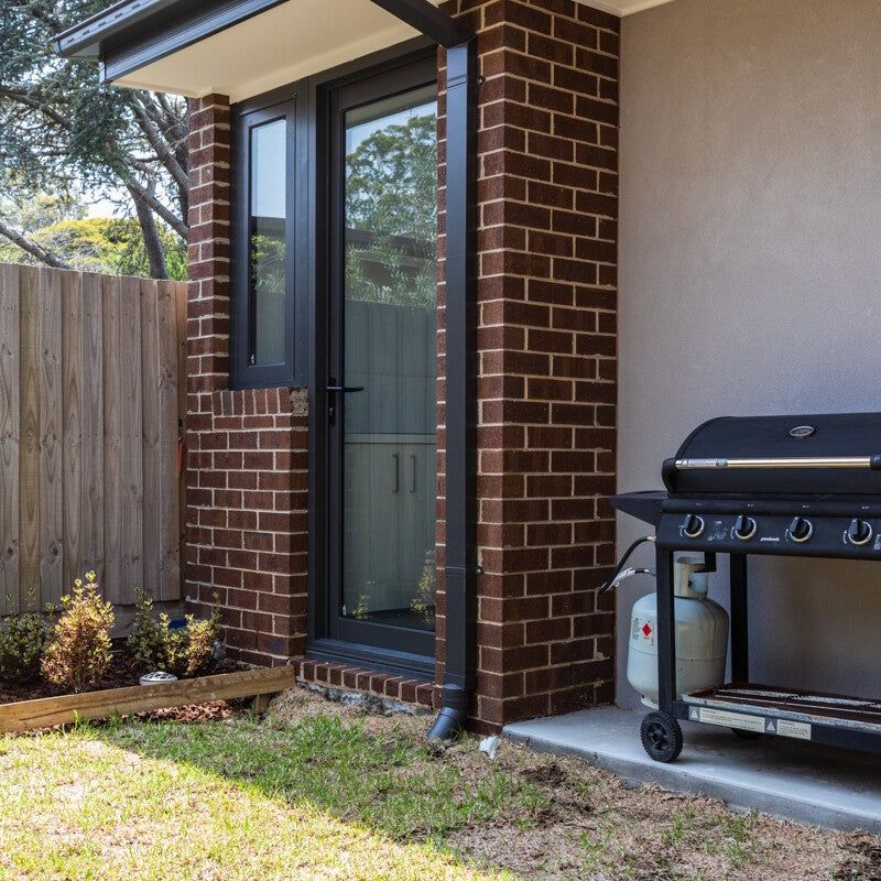 Glen Waverley - Photo 1