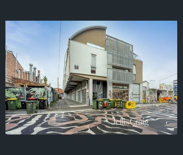 Executive Living! - Photo 3