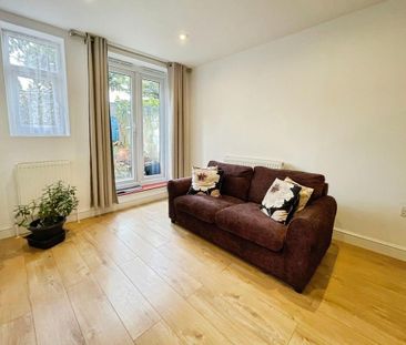 2 bedroom terraced house to rent - Photo 3