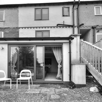 5 bedroom property to rent - Photo 1