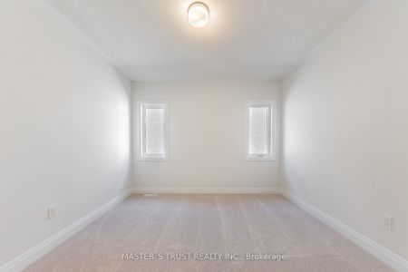 For Lease - 15 Backhouse Drive, Richmond Hill, Ontario - Photo 4