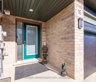 16 ROPER PLACE - Photo 6