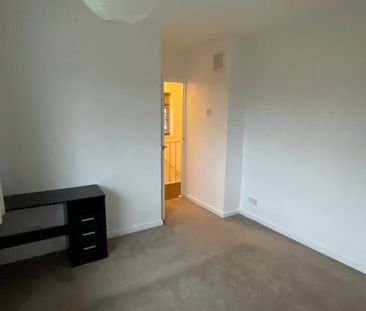 Silk Mill Drive, Tinshill, Leeds, LS16 6DX - Photo 6