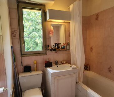 A LOUER - AIX EN PROVENCE - STUDIO MEUBLE EN CENTRE VILLE AVEC CAVE - Photo 3