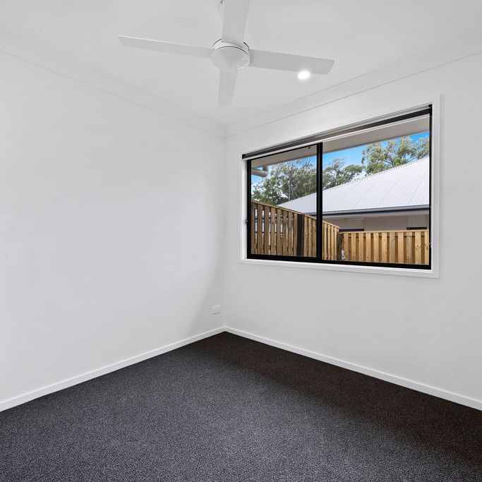 2/17 Tranquility Boulevard, Morayfield QLD 4506 - House For Rent | Domain - Photo 1