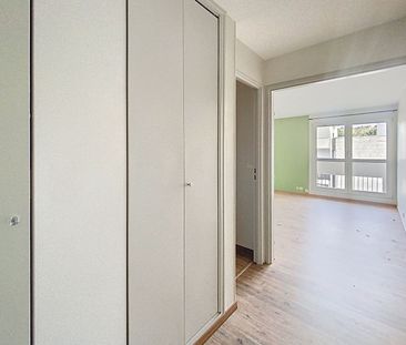 Appartement à louer - ÉPERNAY - Appartement 3 pièces avec balcon - Photo 6