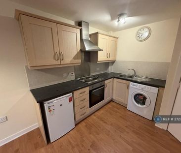 2 bedroom flat to rent - Photo 5