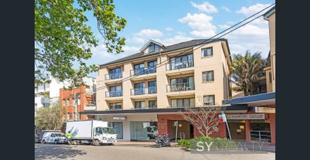 Spacious, Stylish and Convenient home. - Photo 2