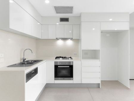 808/8 Dickens, Spring Hill QLD 4000 - Apartment For Rent | Domain - Photo 4
