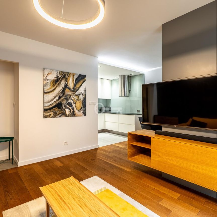 Dolny Mokotów | Garderoba | Garaż - Zdjęcie 1