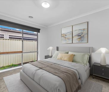 8 Salvia Avenue, Pakenham VIC 3810 - House For Rent | Domain - Photo 5