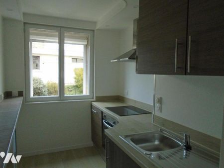 PROCHE GARE - Photo 3