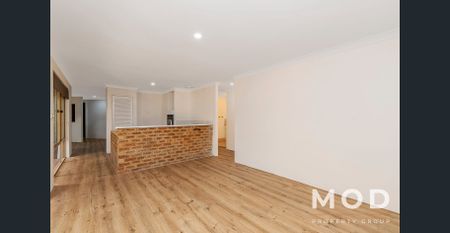 LIVE NEAR THE HEART OF MANDURAH - Photo 3