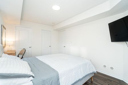 For Lease - 2476 POST Road Unit# 2, Oakville, Ontario - Photo 2