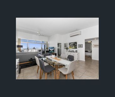 Elevated City & Ocean Views! - Photo 4