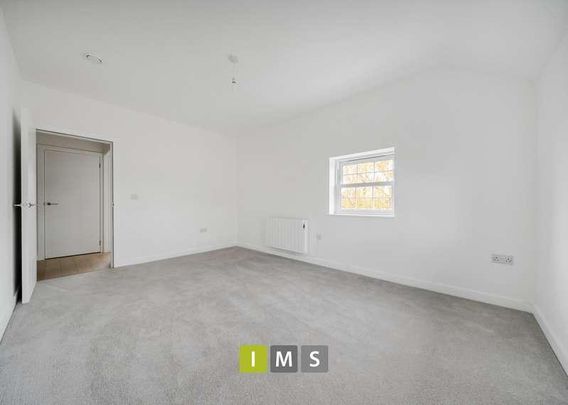 Kingsclere Road, Bicester, OX26 - Photo 1