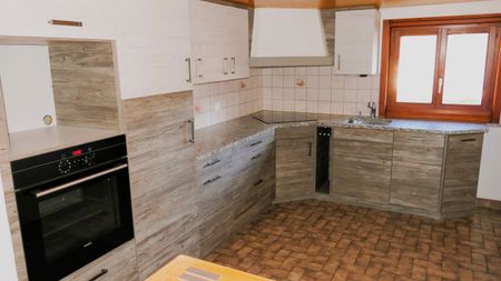 6.5-room duplex apartment in the center of Couvet - Photo 5