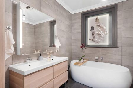 Generous, Well-Maintained Home with Granny Flat and 7.6kW Solar! - Photo 4