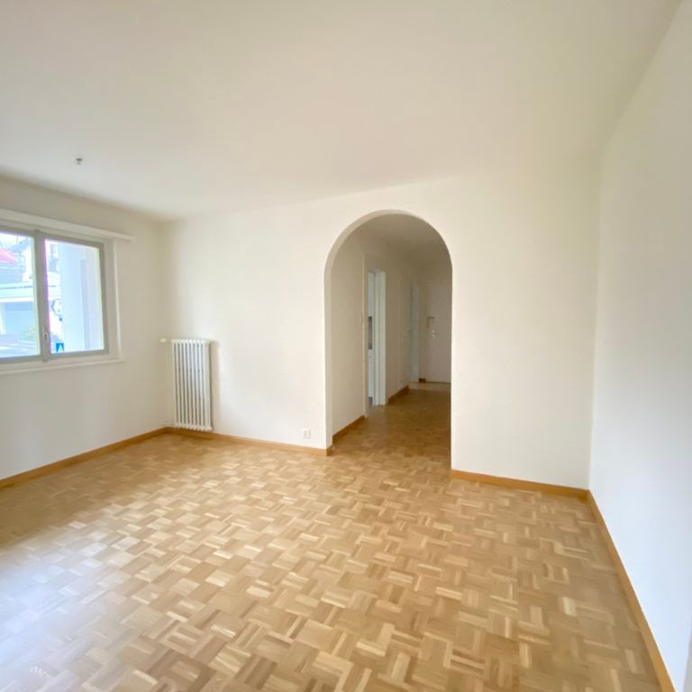 Bel appartement à Peseux, proche des commerces et transports en commun - Photo 1