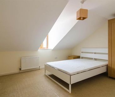 16 Chancellors Court, 55-57 Malone Road, Belfast, BT9 6SA - Photo 3