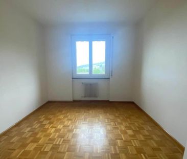 Appartement de 4 pièces avec grand balcon et vue dégagée - Photo 4