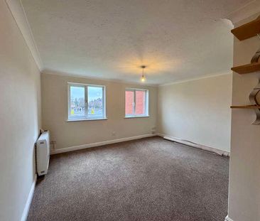 Tattersalls Crescent, The Avenue, Newmarket, CB8 - Photo 2