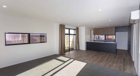 Ravenswood - Spacious Family Home! - Photo 2