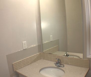 For Lease - 10 Vanderbrink Drive Unit# A, Brampton, Ontario - Photo 4